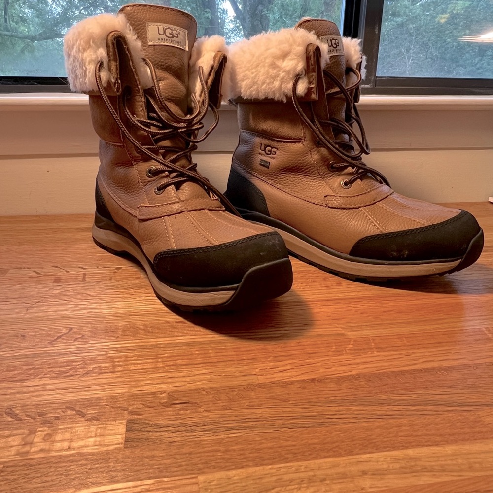 UGG Adirondack lll Boot retails 250 mine are worn a handful of times.